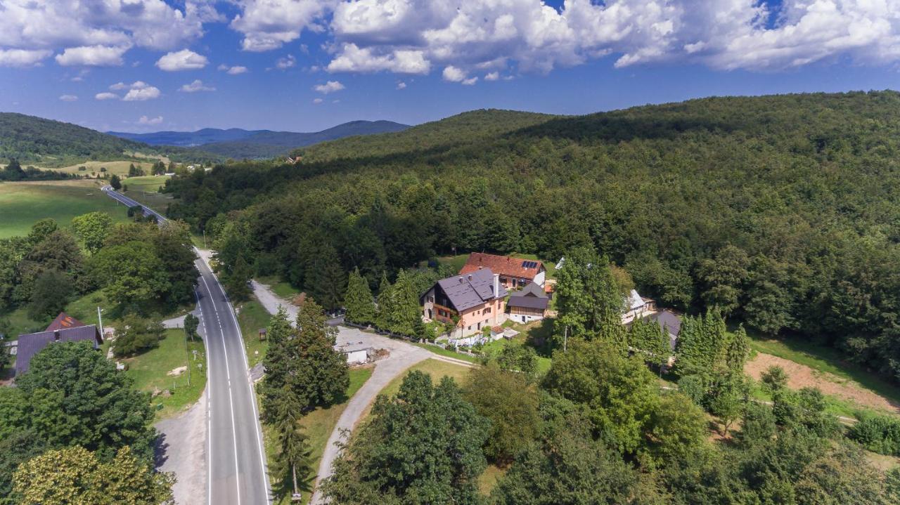 Plitvice Rooms Family Glumac Plitvička Jezera エクステリア 写真